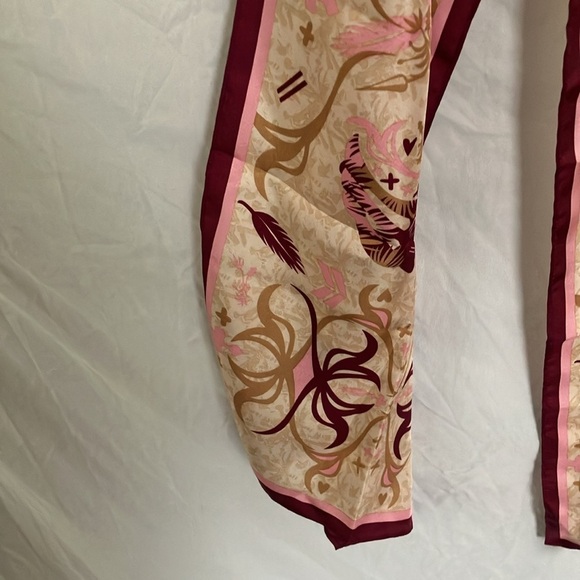 Ford: 2006 Pink/Maroon 100% Silk Scarf- Ford Cares- Warriors in Pink - Picture 6 of 16